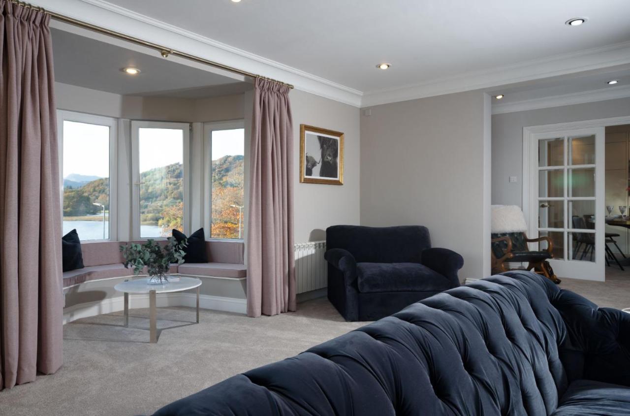 Brand New - Contemporary - 2 Bedroom - 2 Bathroom - Spacious Apartment - Lake Views 安布尔塞德 外观 照片